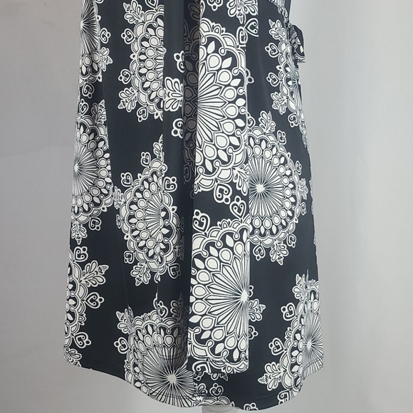 International Concepts Tunic Blouse - Picture 8 of 16